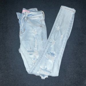Skinny ripped jeans